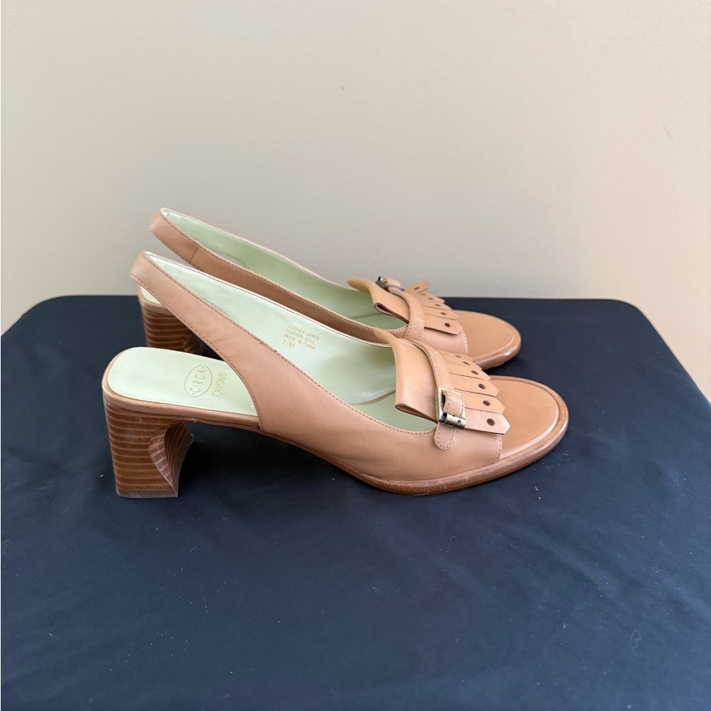 CIRCA Joan & David Leather Tan Sandals - Picture 4 of 6